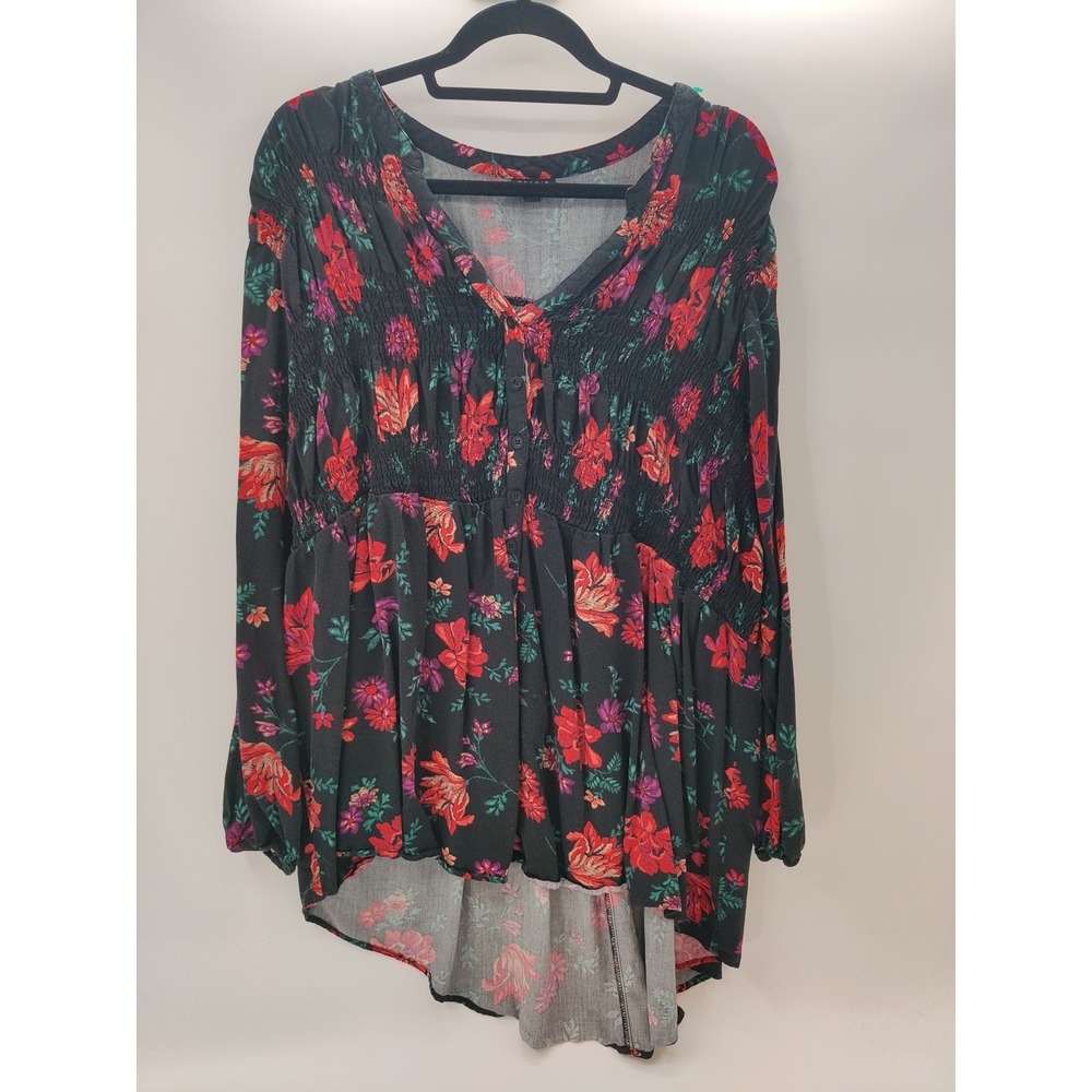 Torrid Floral Smocked Babydoll‎ Blouse Black Red Plus Size 3 High Low Rayon Top